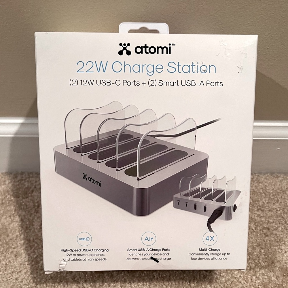 Atomi 22W Charge Station  4 Port USB C And A Charge Station Power Station